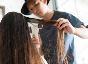 サービス利用料無料。安心してスタイリスト検索